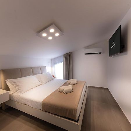 Gelso Bianco Boutique Apartments Campofelice Di Roccella Exteriör bild
