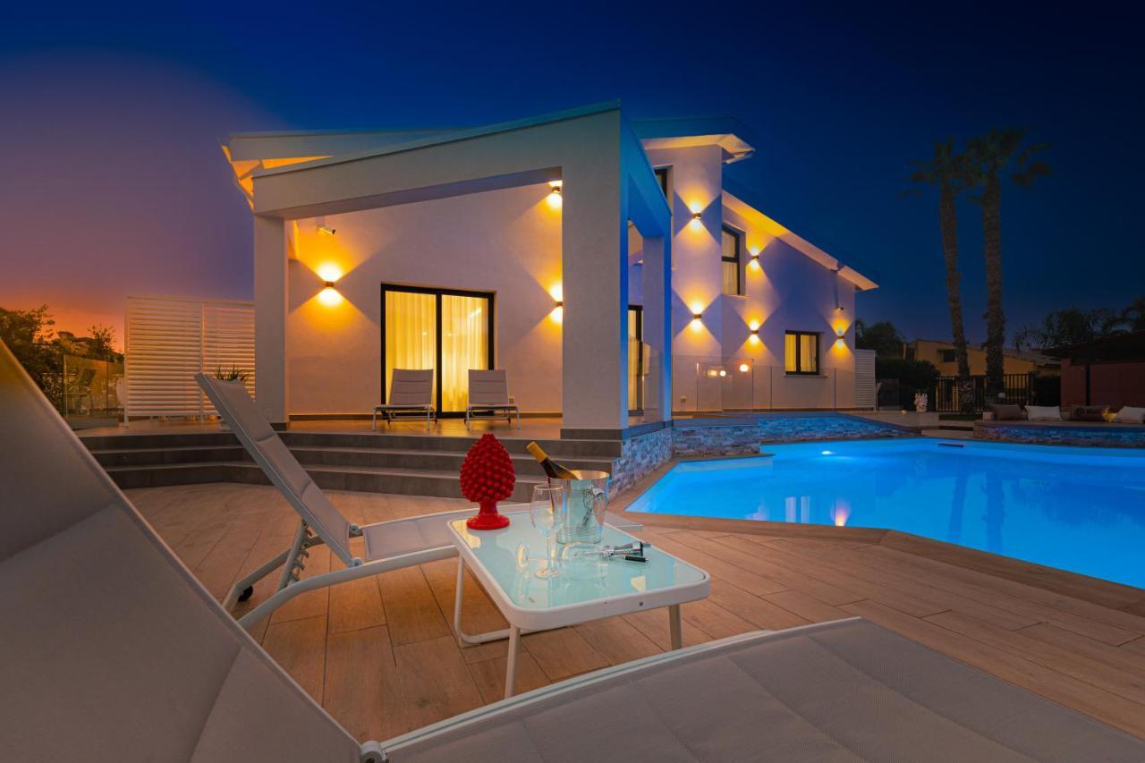 Gelso Bianco Boutique Apartments Campofelice Di Roccella Exteriör bild