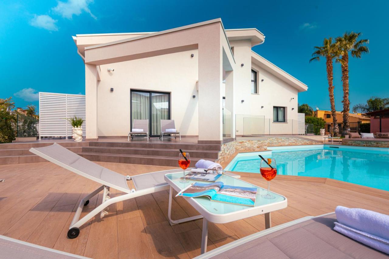 Gelso Bianco Boutique Apartments Campofelice Di Roccella Exteriör bild