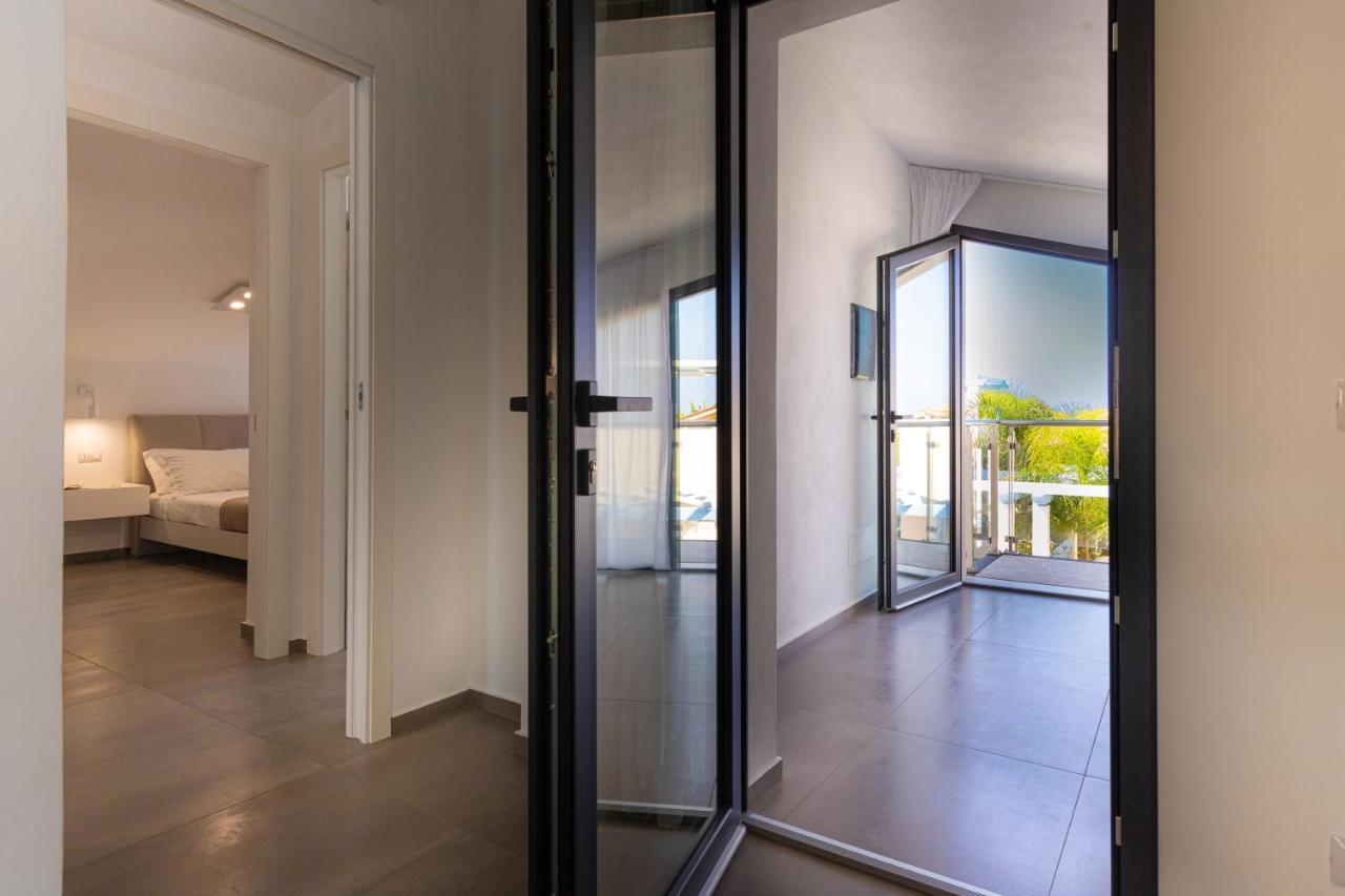 Gelso Bianco Boutique Apartments Campofelice Di Roccella Exteriör bild