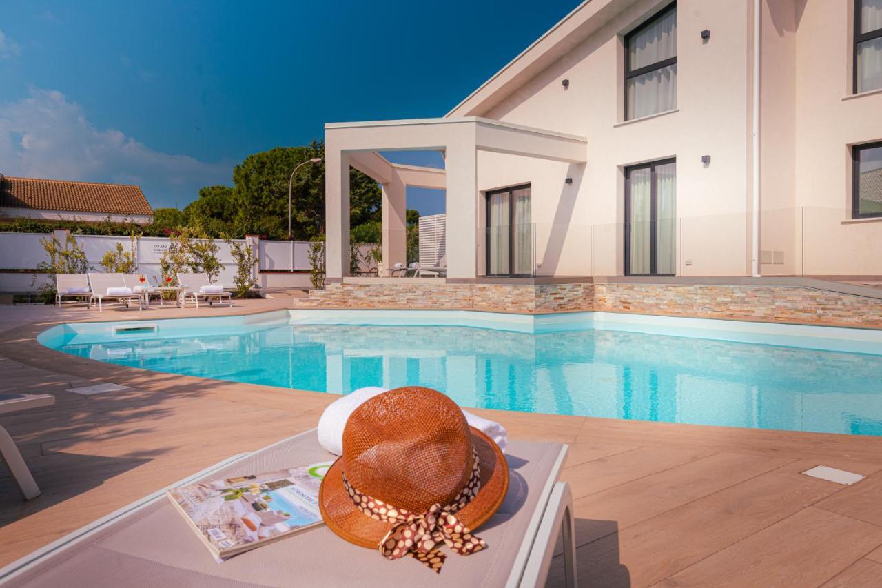 Gelso Bianco Boutique Apartments Campofelice Di Roccella Exteriör bild