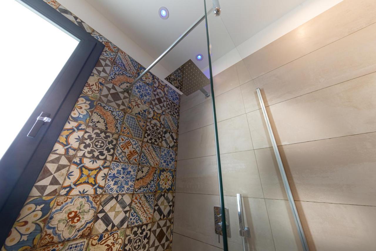 Gelso Bianco Boutique Apartments Campofelice Di Roccella Exteriör bild