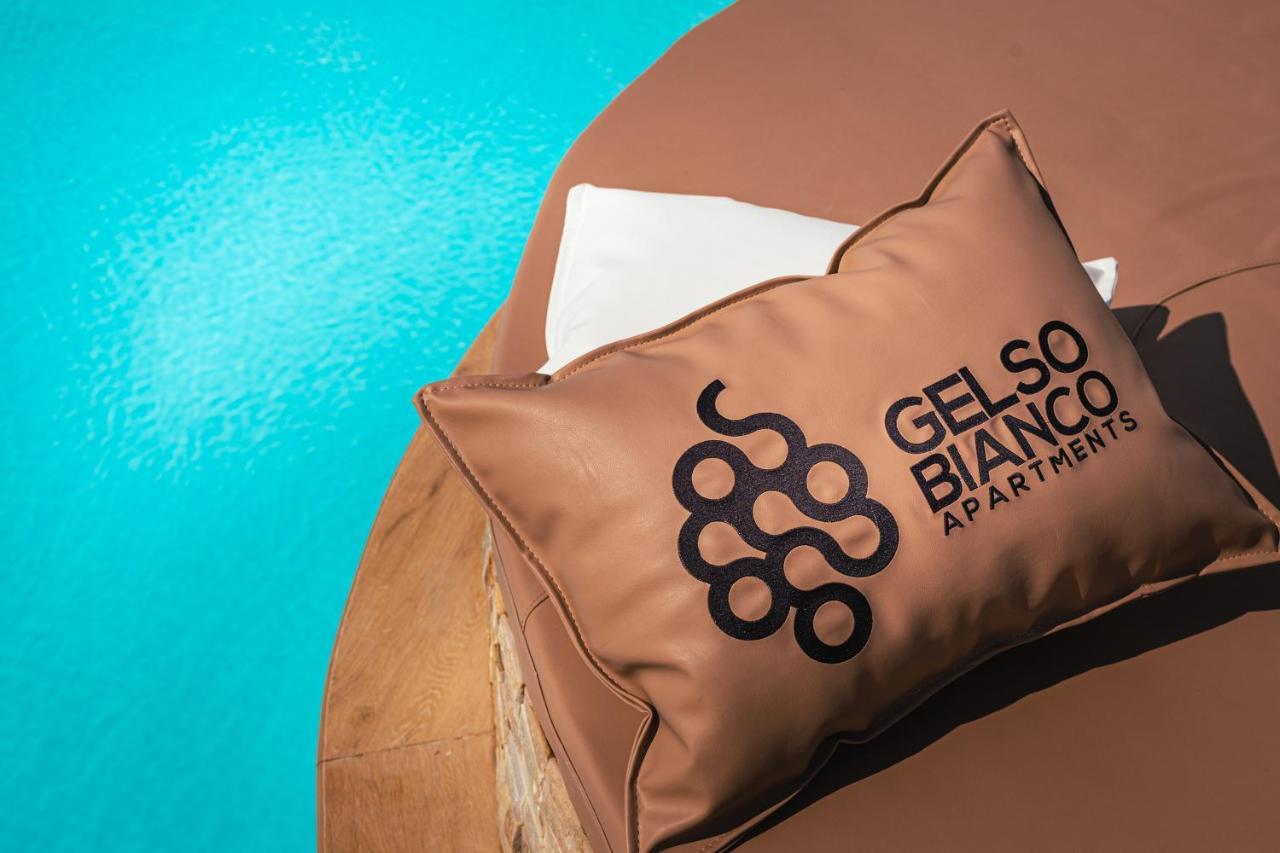 Gelso Bianco Boutique Apartments Campofelice Di Roccella Exteriör bild