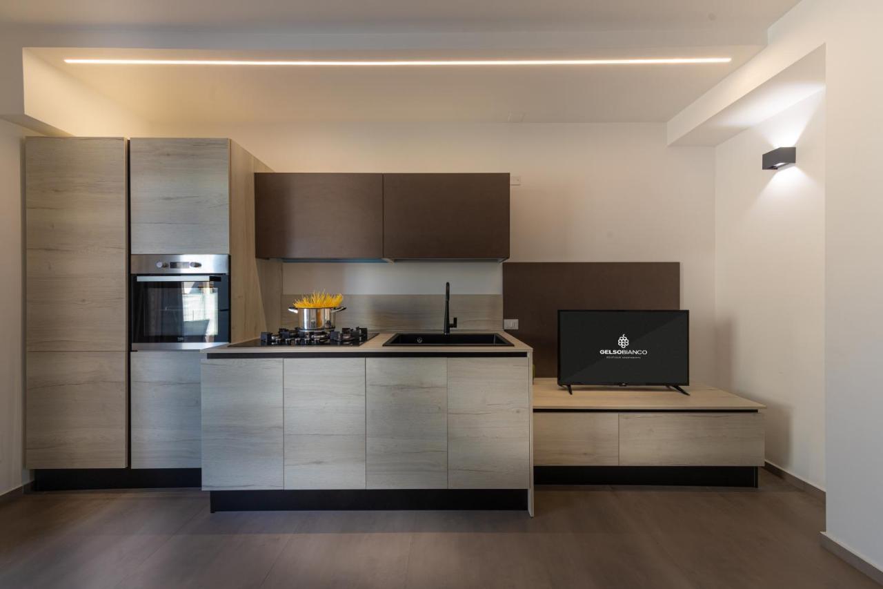 Gelso Bianco Boutique Apartments Campofelice Di Roccella Exteriör bild