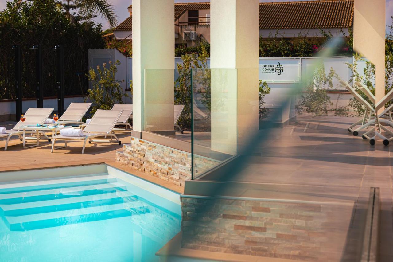 Gelso Bianco Boutique Apartments Campofelice Di Roccella Exteriör bild
