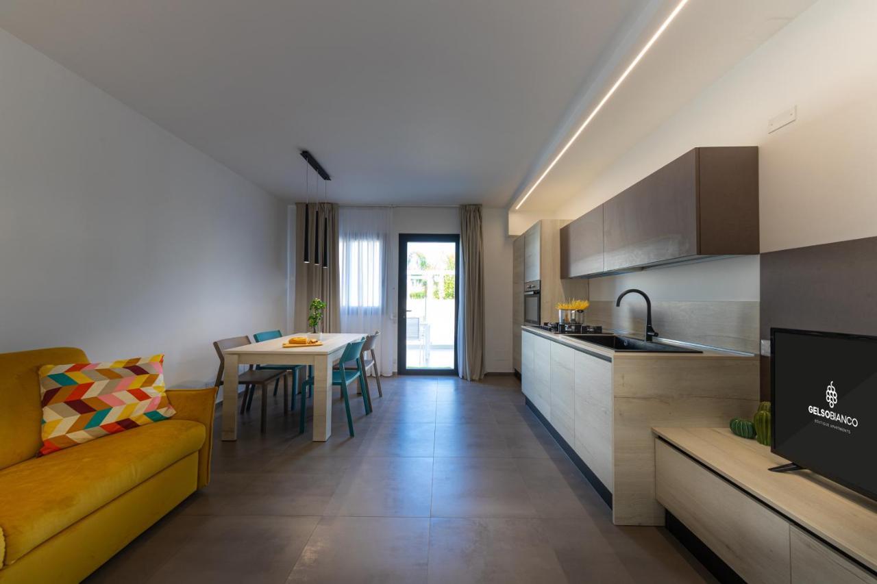 Gelso Bianco Boutique Apartments Campofelice Di Roccella Exteriör bild