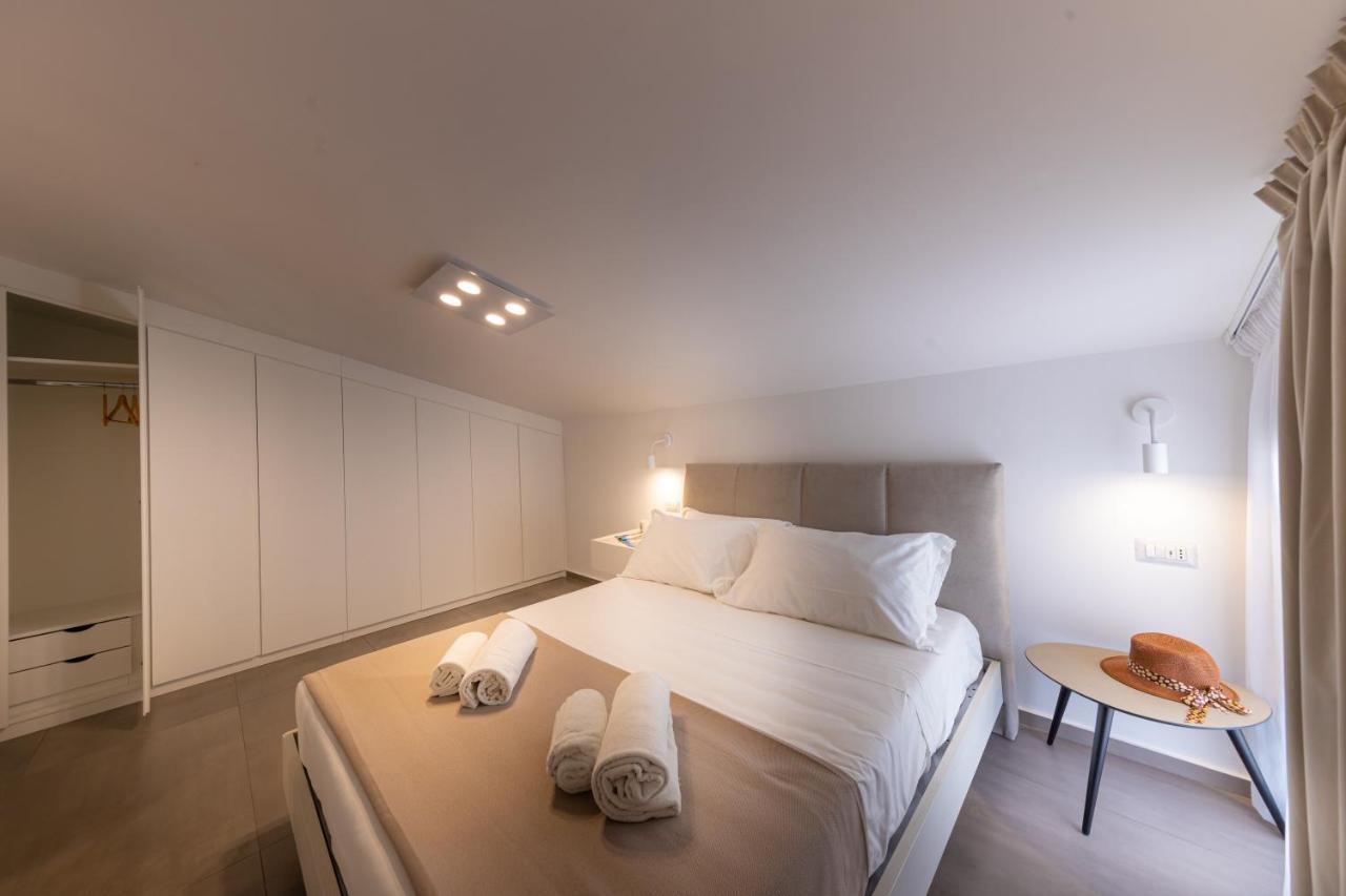 Gelso Bianco Boutique Apartments Campofelice Di Roccella Exteriör bild