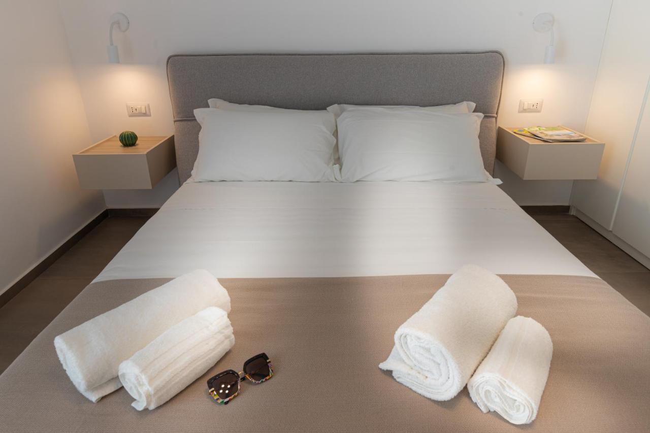 Gelso Bianco Boutique Apartments Campofelice Di Roccella Exteriör bild